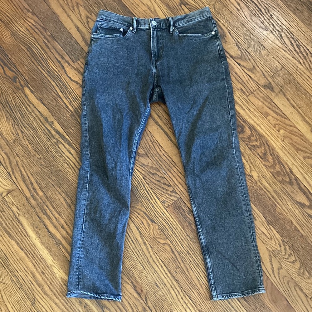 H&M Slimfit jeans in charcoal wash 31X30 in like new condition